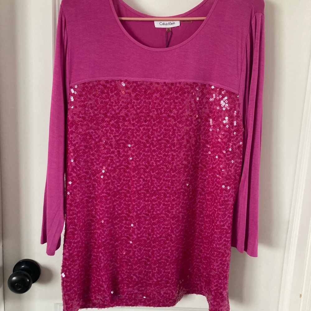 Calvin Kline pink sparkly top